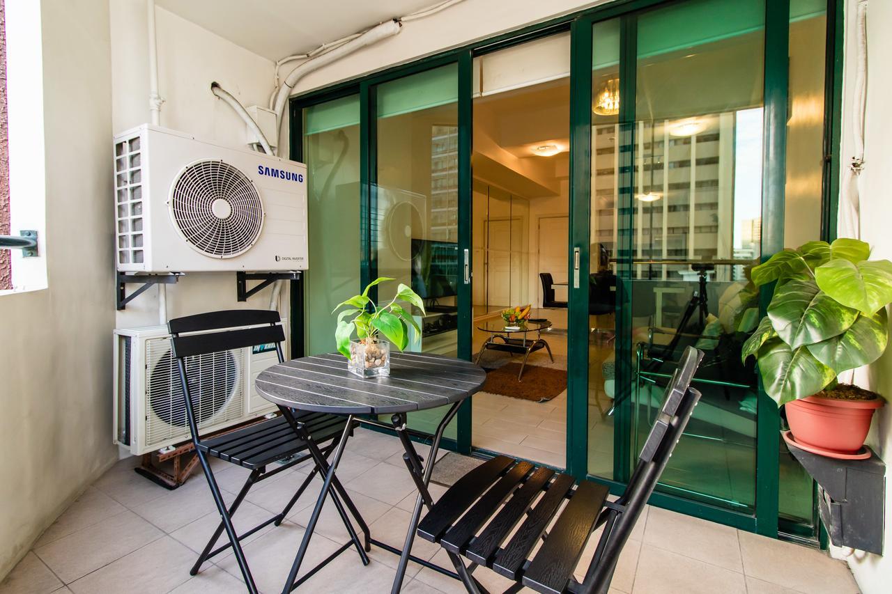 Luxury Spacious 2Br In Salcedo Village Manila Exterior foto